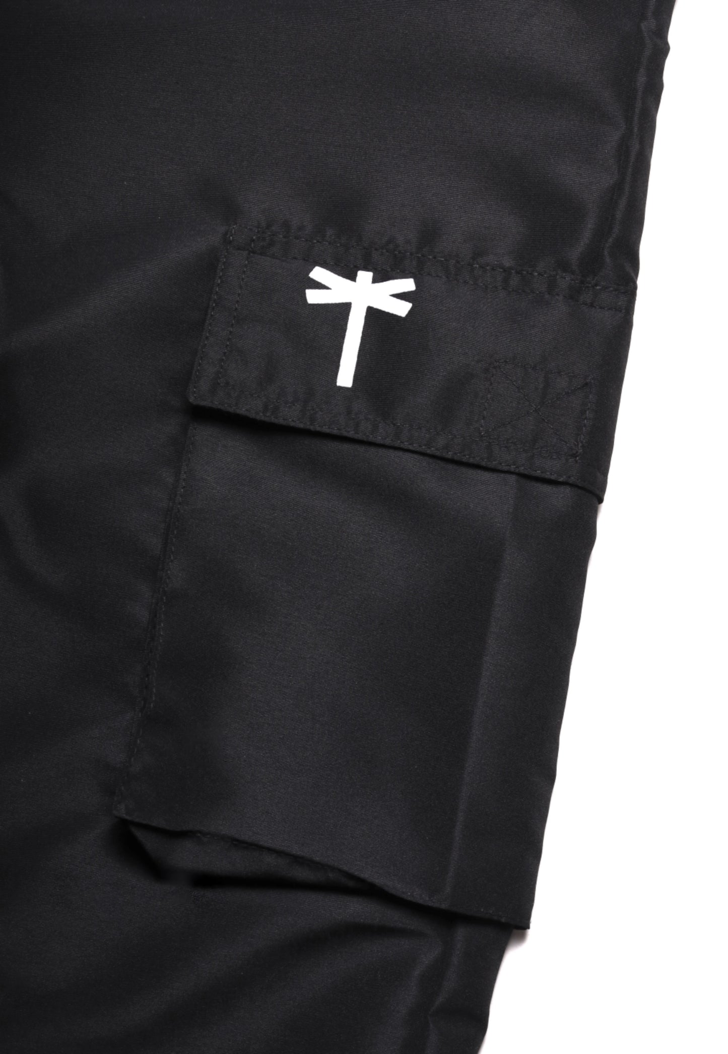CARGO STAPLE BLACK PANTS