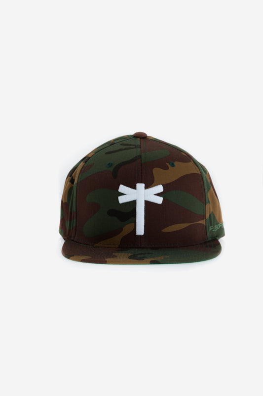 CAMO / BLACK CLASSIC SNAPBACK