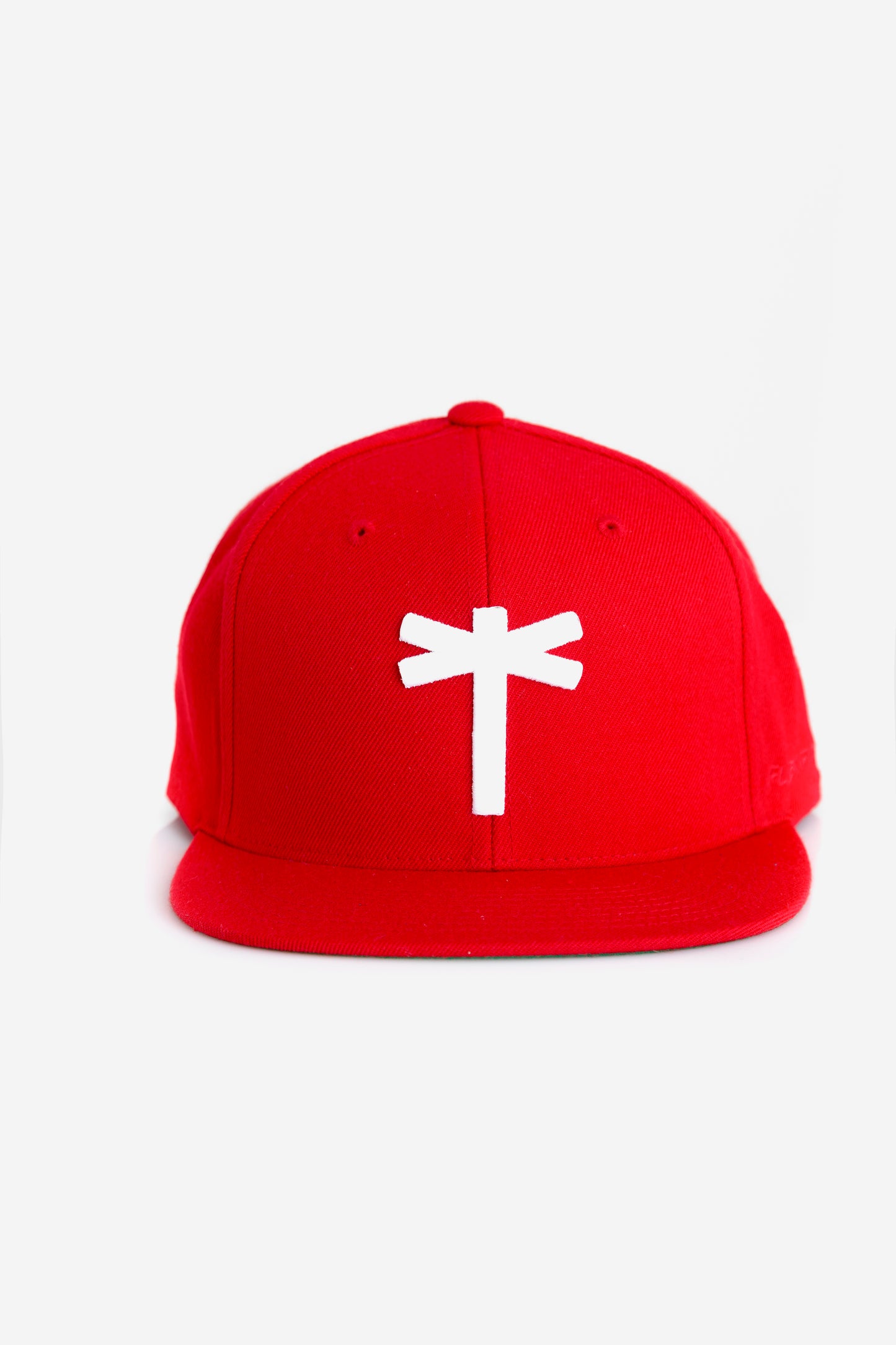 RED CLASSIC SNAPBACK