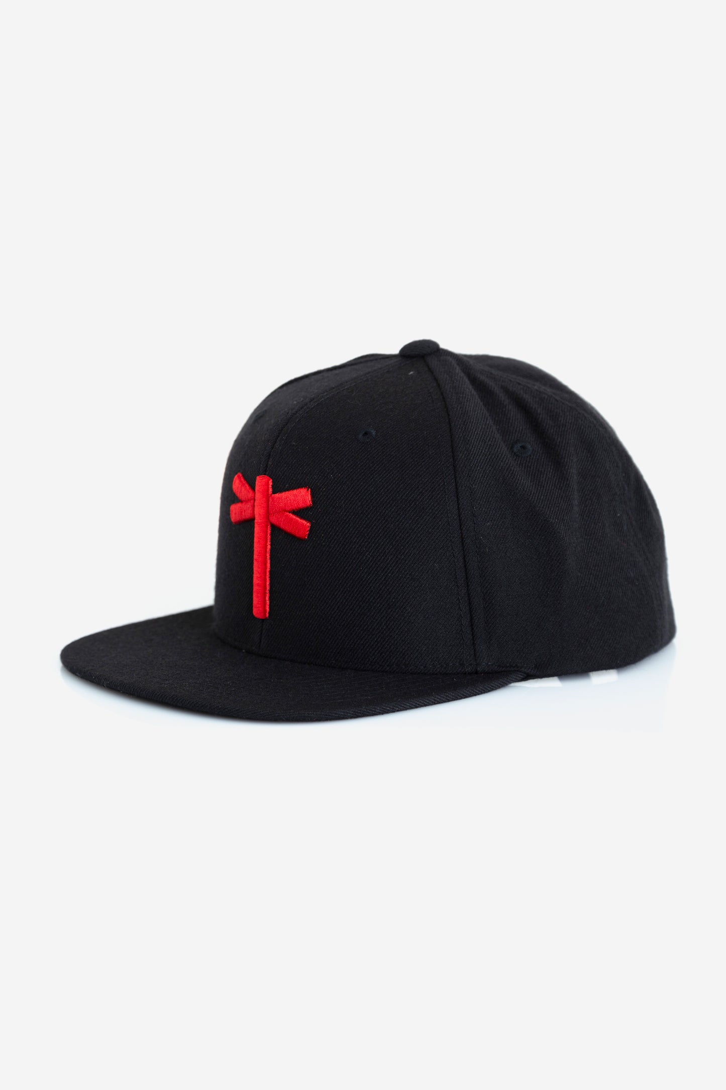 BLACK / RED CLASSIC SNAPBACK